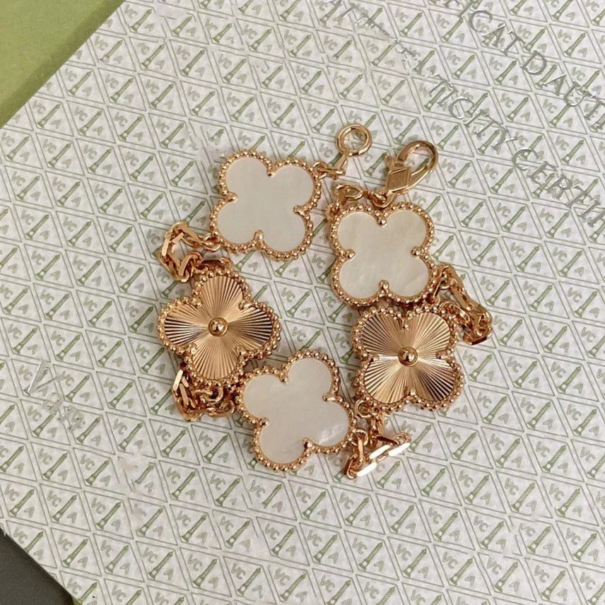 [Resenly Jewelry]CLOVER WHITE PEARL MOP 5 MOTIF BRACELET COLLECTION