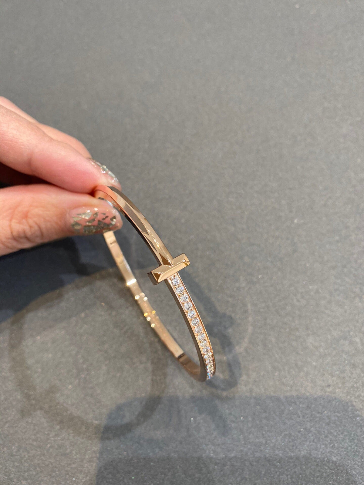 [Resenly Jewelry]NARROW T1 HINGED BANGLE DIAMOND PINK GOLD