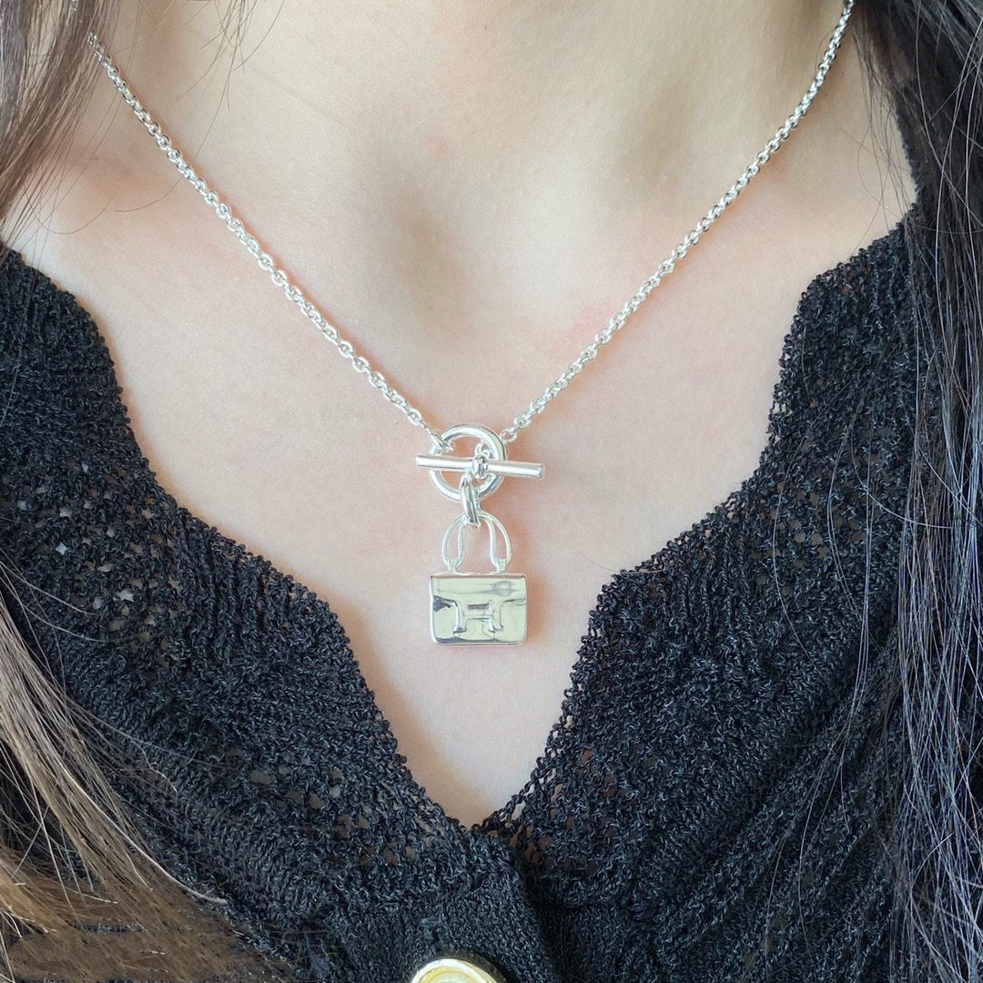 [Resenly Jewelry]CONSTANCE PEDANT SILVER NECKLACE