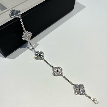 [Resenly Jewelry] CLOVER 5 MOTIF LASER BRACELET COLLECTION