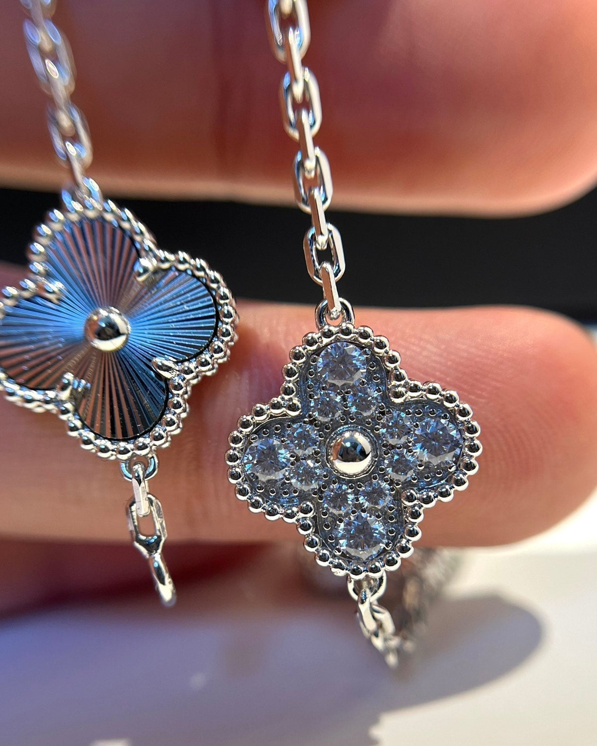 [Resenly Jewelry] CLOVER 5 MOTIF LASER BRACELET COLLECTION