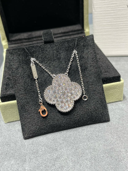 [Resenly Jewelry]CLOVER 25MM LARGE PENDANT DIAMOND PAVED SILVER NECKLACE