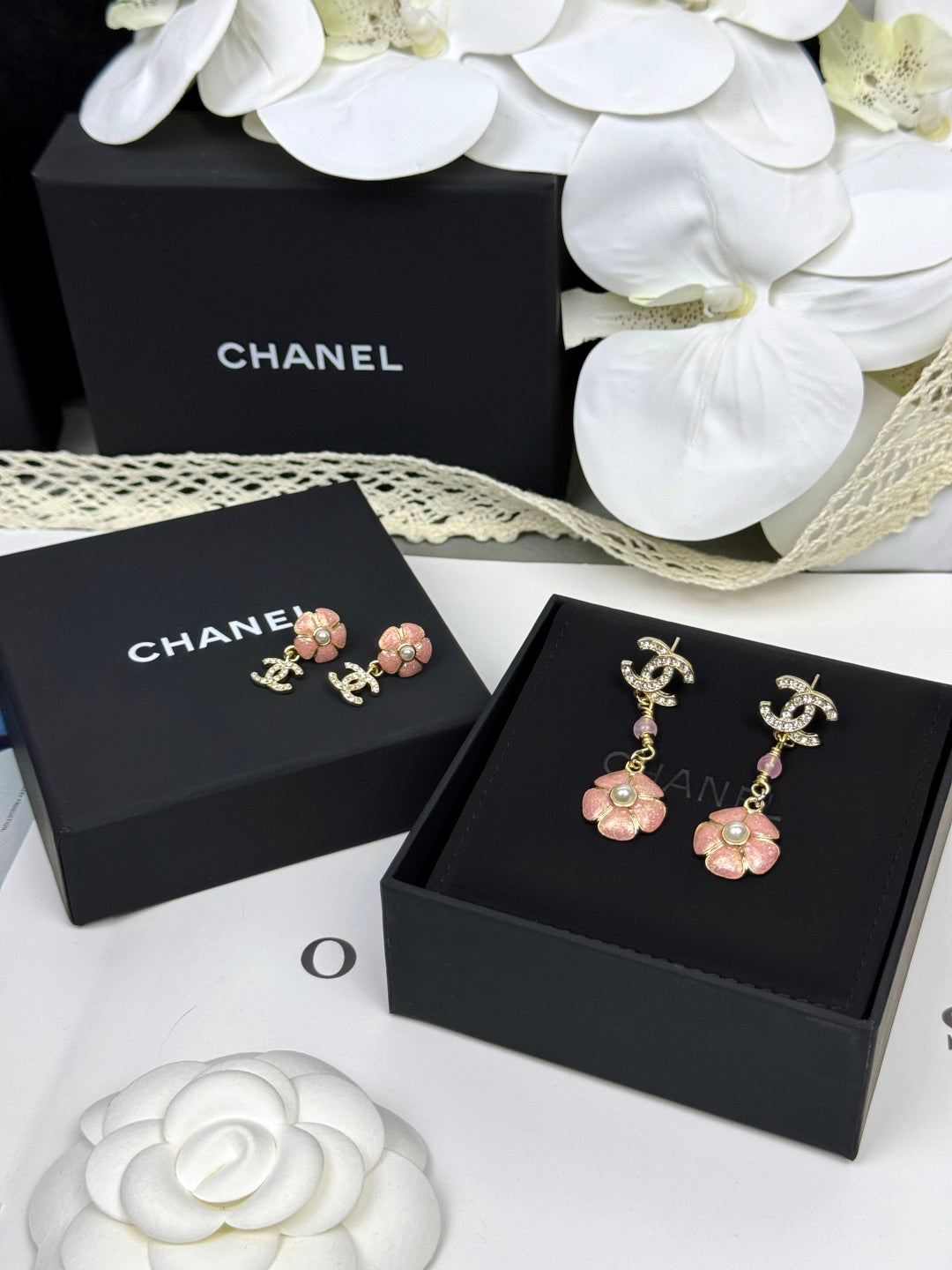 [Resenly Jewelry]26C Pink Camellia Enamel Pendant with Double C Earrings