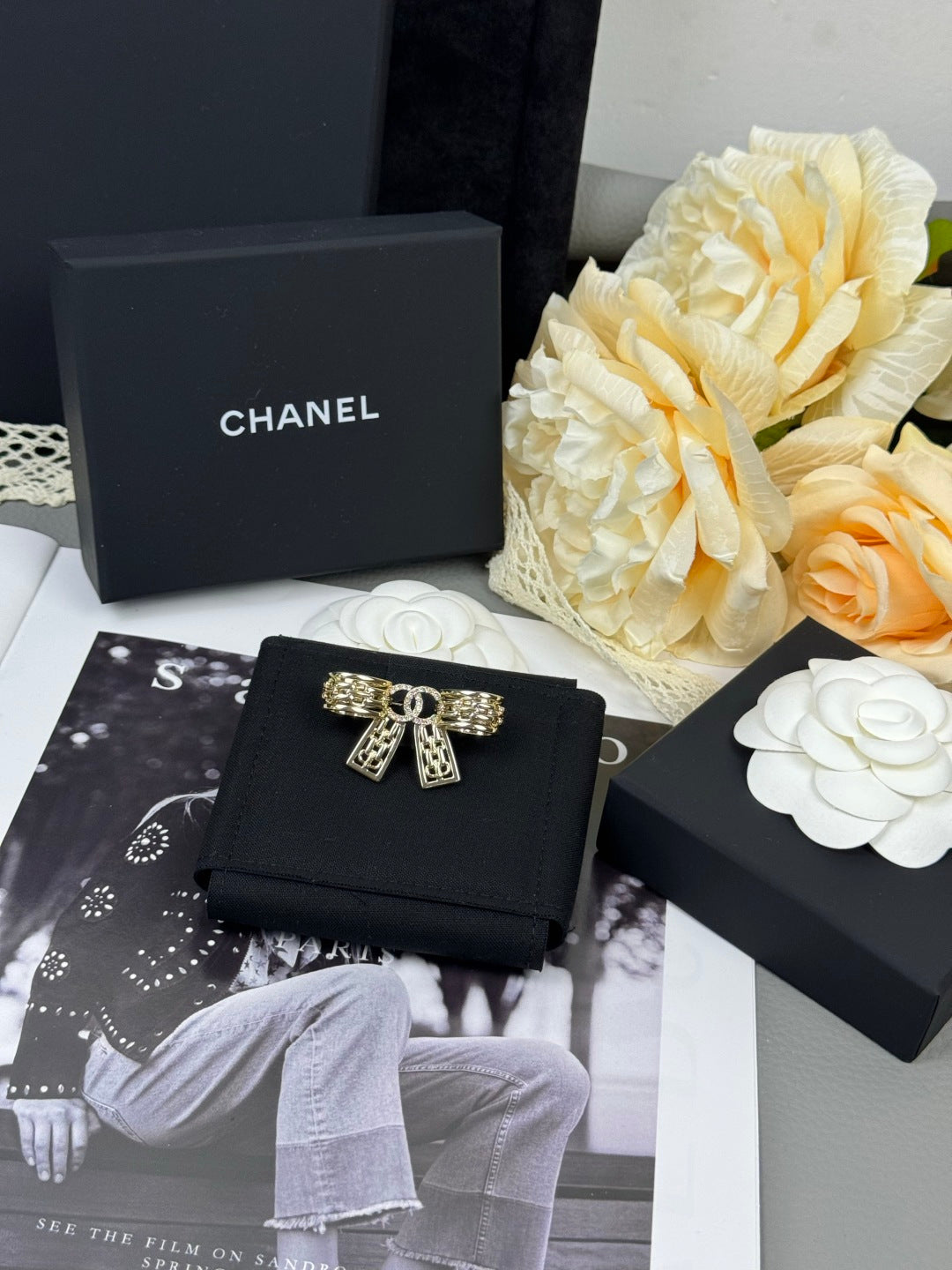 [Resenly Jewelry]25K Hollow Bow Brooch