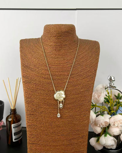 [Resenly Jewelry]Cloud Pearl Mother-of-Pearl Diamond Chain Pendant Necklace
