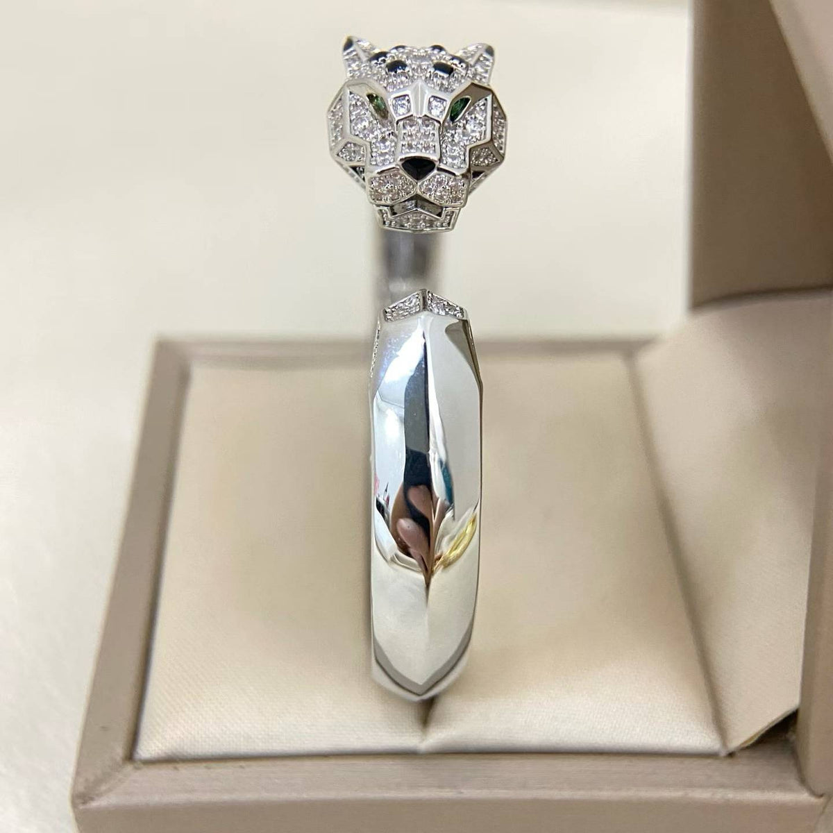 [Resenly Jewelry]DIAMOND MACHINE LEOPARD BRACELET