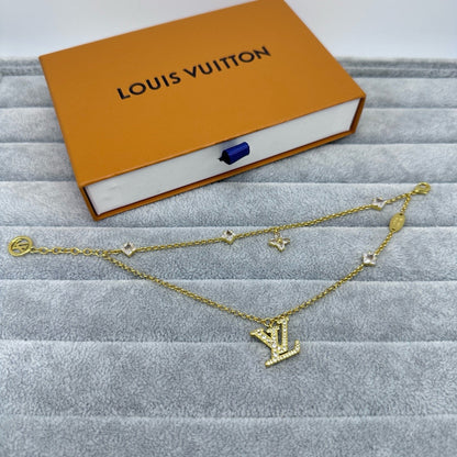 [Resenly Jewelry]FULL DIAMOND LETTER NECKLACE