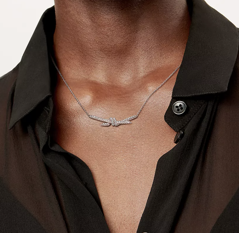 [Resenly Jewelry]KNOT PENDANT SILVER DIAMOND NECKLACE