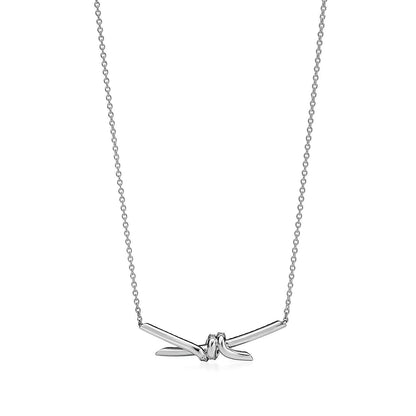 [Resenly Jewelry]KNOT PENDANT SILVER DIAMOND NECKLACE