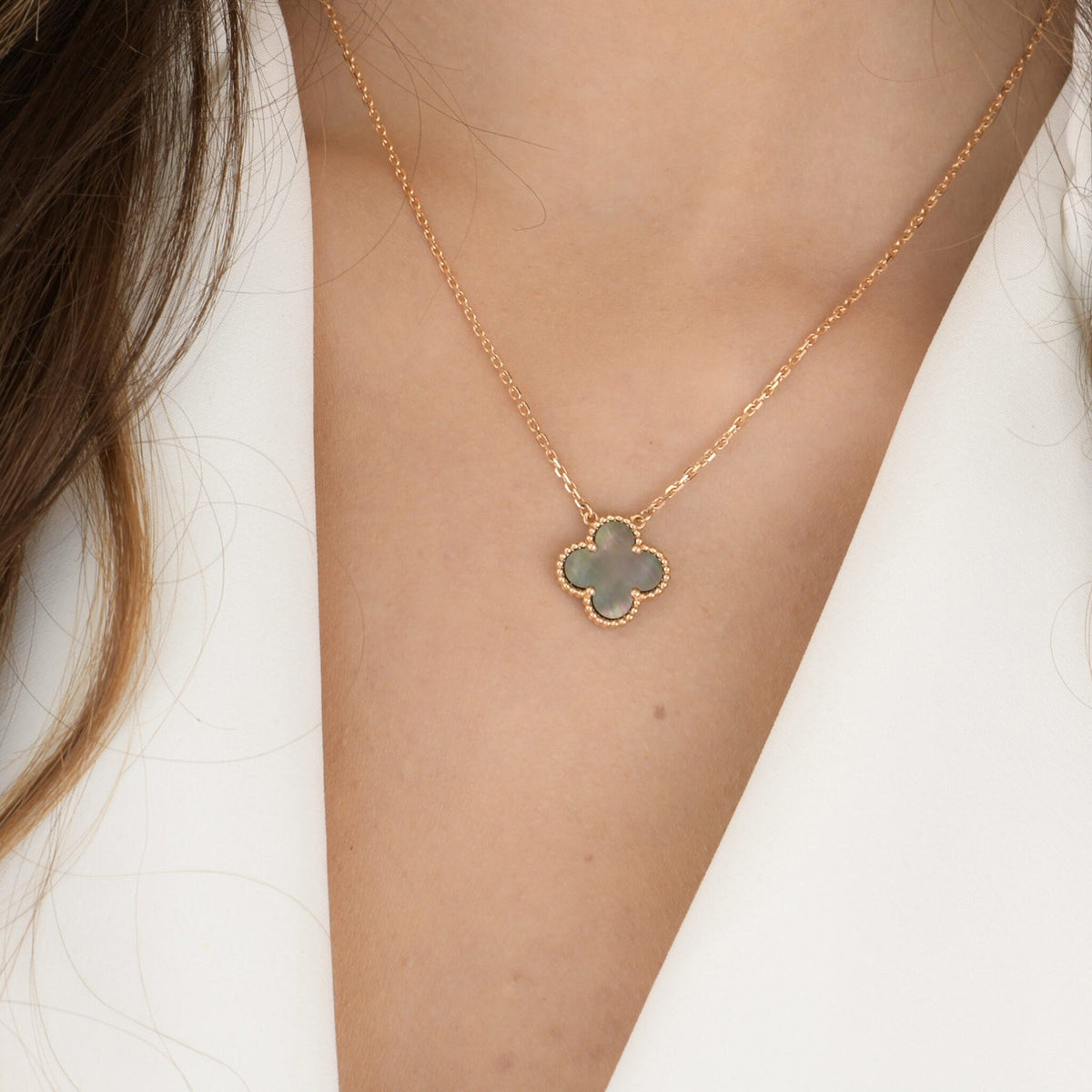 [Resenly Jewelry]CLOVER 15MM  GRAY MOTHER OF PEARL NECKLACE