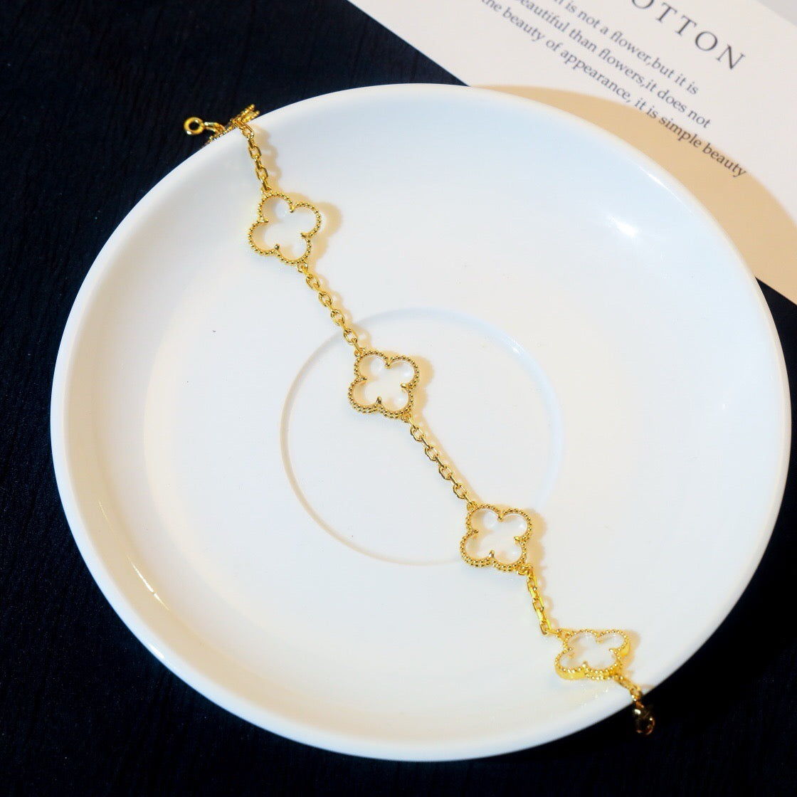 [Resenly Jewelry]CLOVER 5 MOTIF ROCK CRYSTAL BRACELET