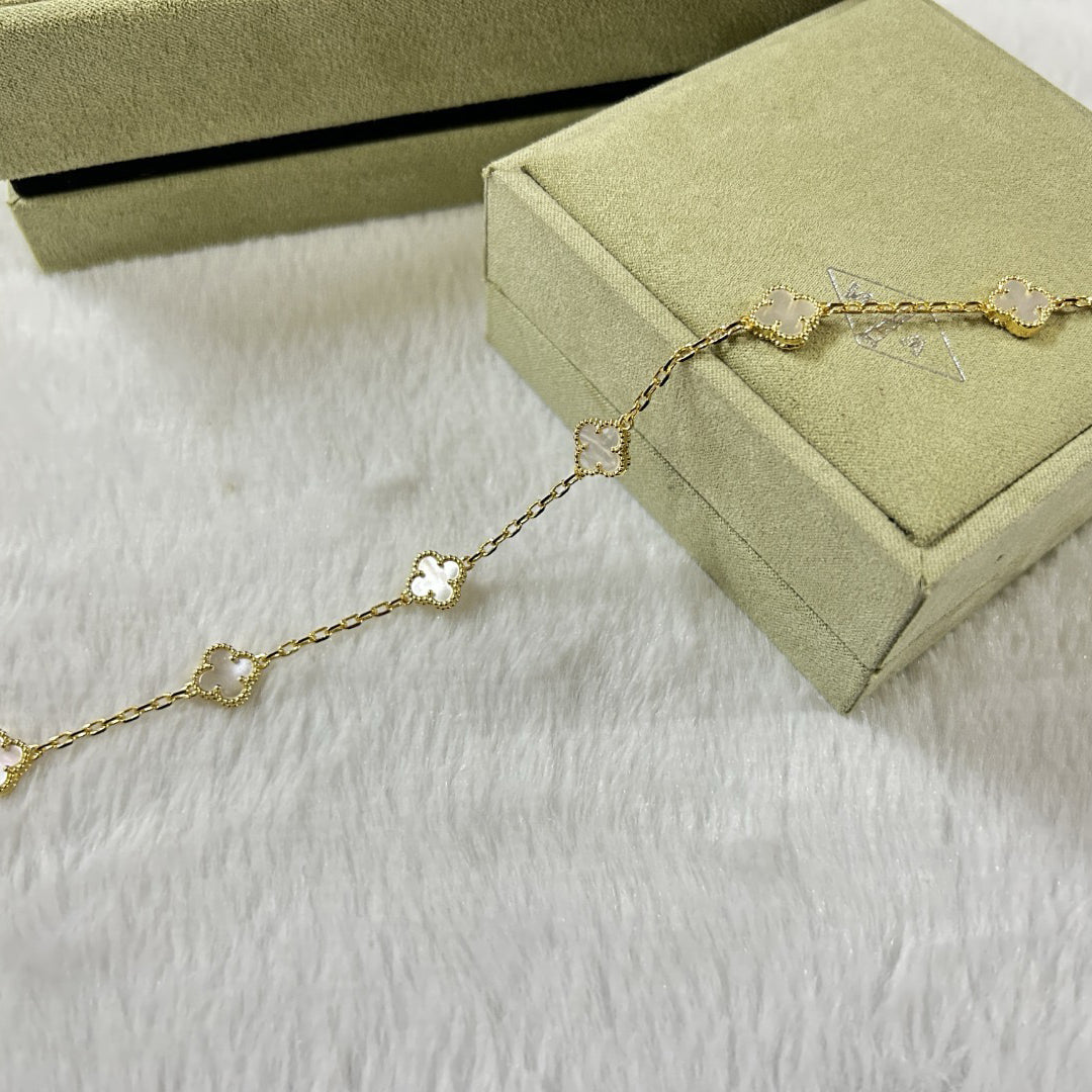 [Resenly Jewelry]CLOVER 6 MOTIF WHITE MOP BRACELET