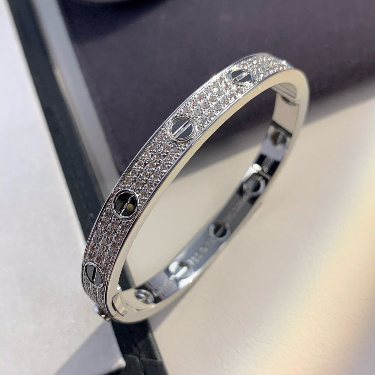 [Resenly Jewelry]LOVE BRACELET 6.1MM DIAMOND-PAVED CERAMIC