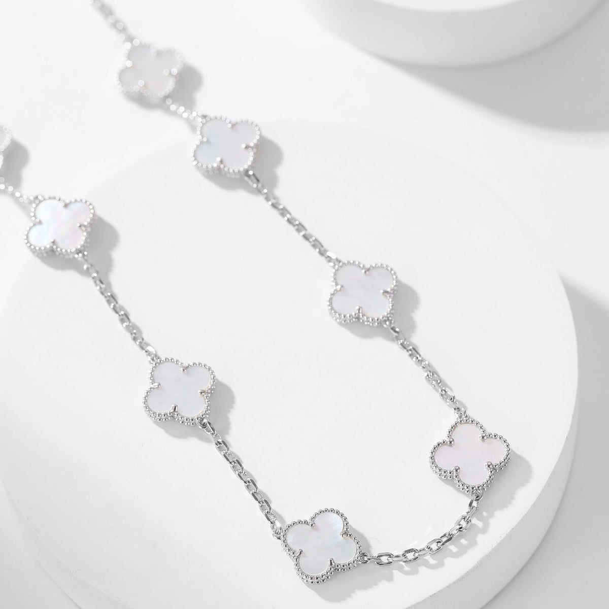 [Resenly Jewelry]CLOVER 10 MOTIFS WHITE MOTHER OF PEARL NECKLACE