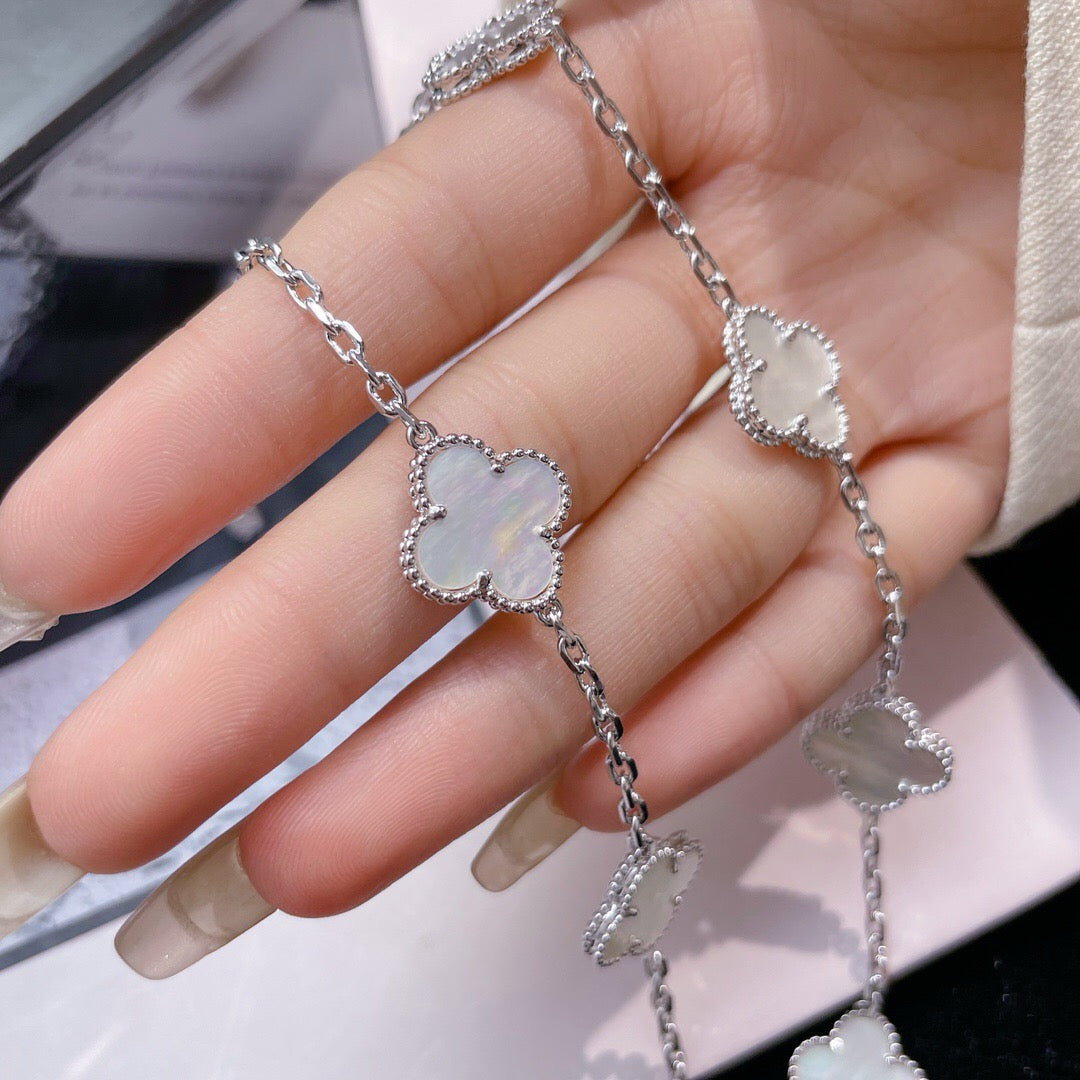 [Resenly Jewelry]CLOVER 10 MOTIFS WHITE MOTHER OF PEARL NECKLACE