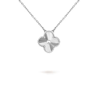 [Resenly Jewelry]CLOVER 15MM LASER NECKLACE SILVER