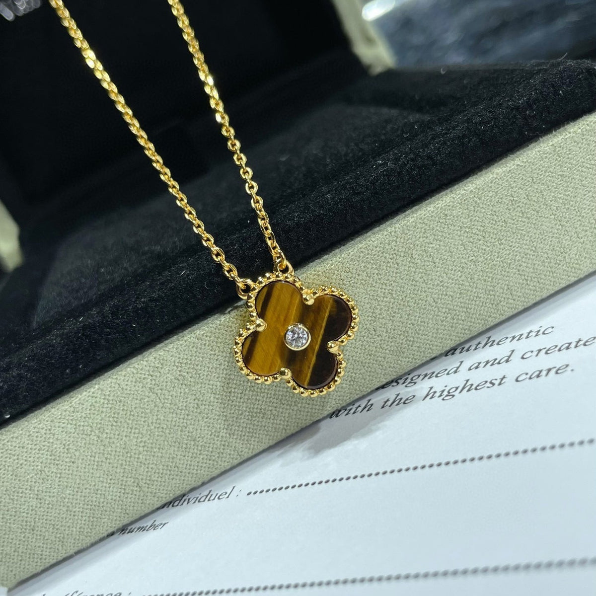 [Resenly Jewelry]CLOVER 15MM DIAMOND AND YELLOW TIGER'S EYE AGATE necklace