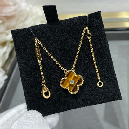 [Resenly Jewelry]CLOVER 15MM DIAMOND AND YELLOW TIGER'S EYE AGATE necklace