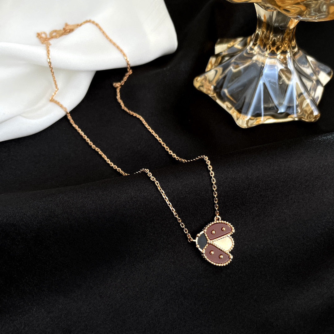 [Resenly Jewelry]LUCKY  CARNELIANS LADYBUG NECKLACE