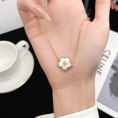 [Resenly Jewelry]LUCKY  WHITE MOP  PLUM BLOSSOM NECKLACE