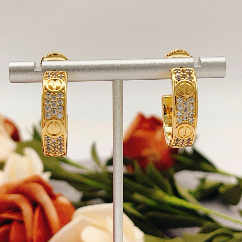 [Resenly Jewelry]LOVE 5.5MM DIAMOND PAVED EARRINGS