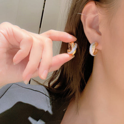 [Resenly Jewelry]TRINITY HALF DIAMOND  CLASSIC EARRINGS