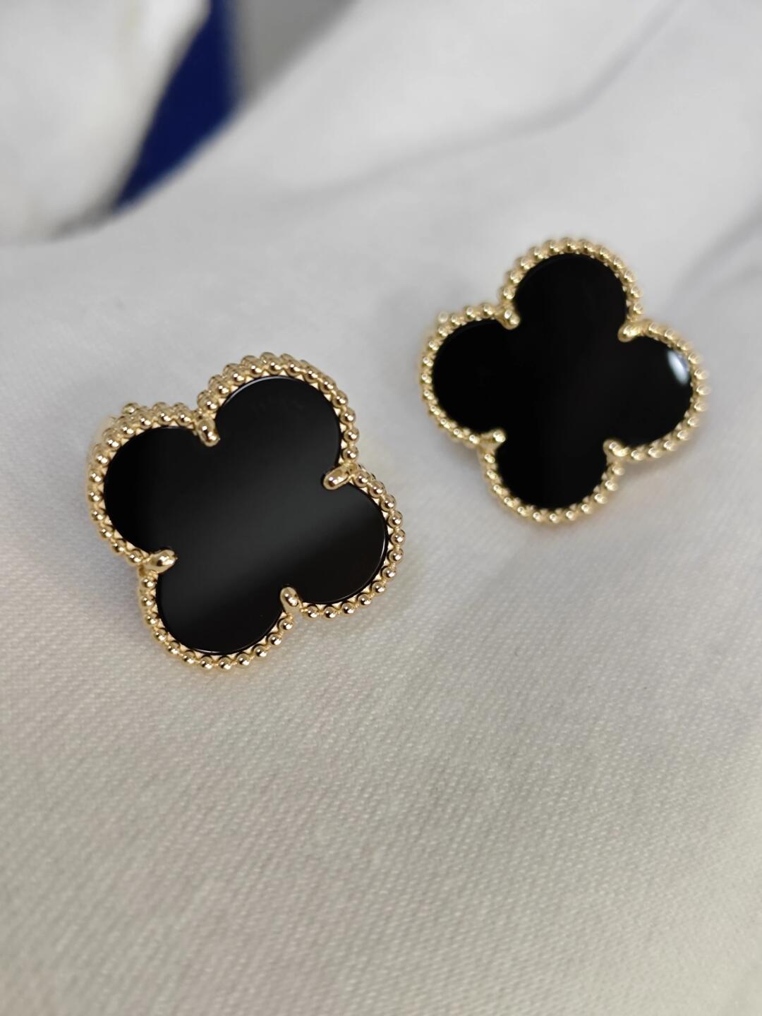 [Resenly Jewelry]CLOVER 20MM BLACK MOP EARRINGS