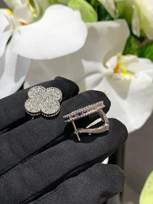 [Resenly Jewelry]CLOVER 20MM MOTIFS DIAMOND STUD EARRINGS SILVER