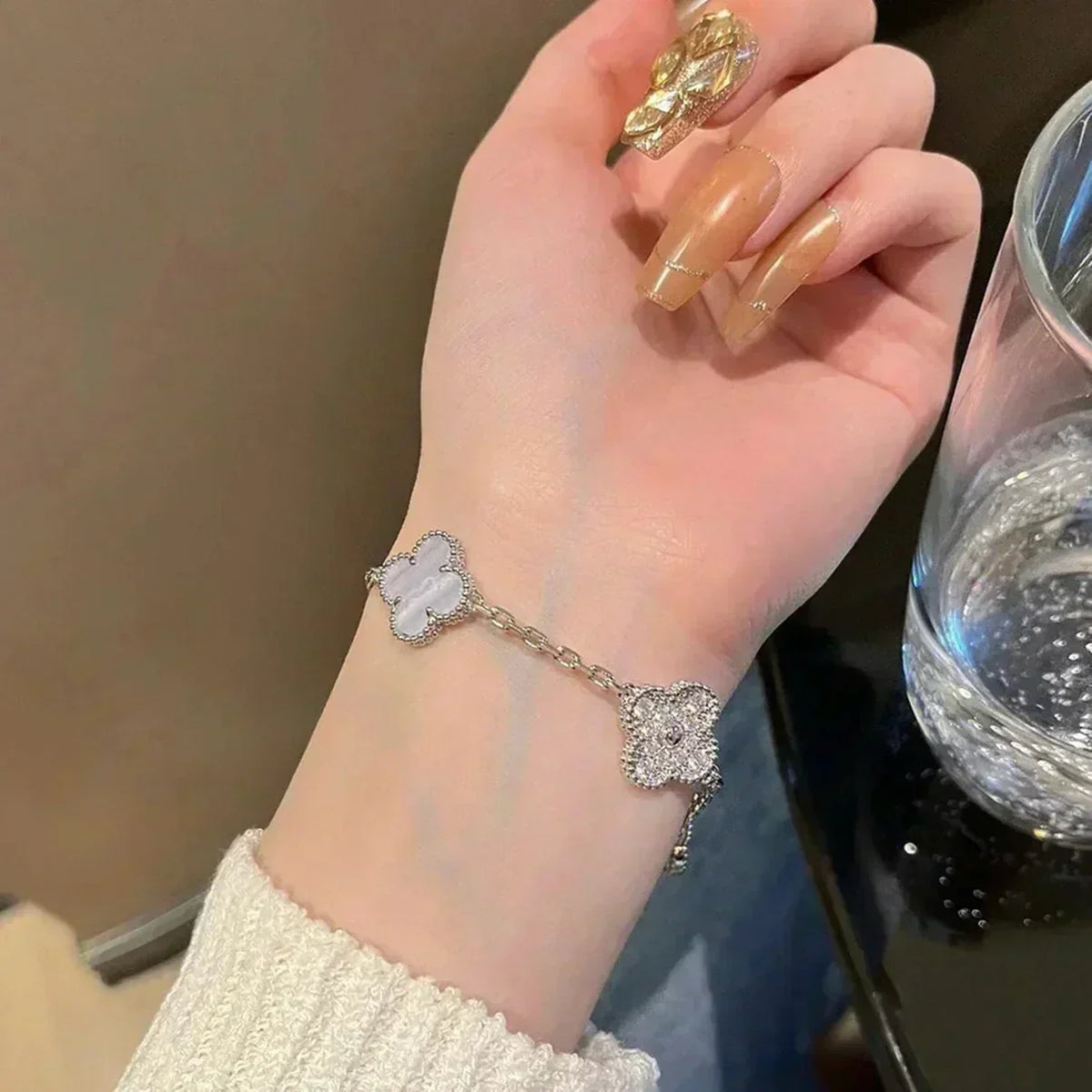 [Resenly Jewelry] CLOVER 5 MOTIF PURPLE CHALCEDONY BRACELET COLLECTION