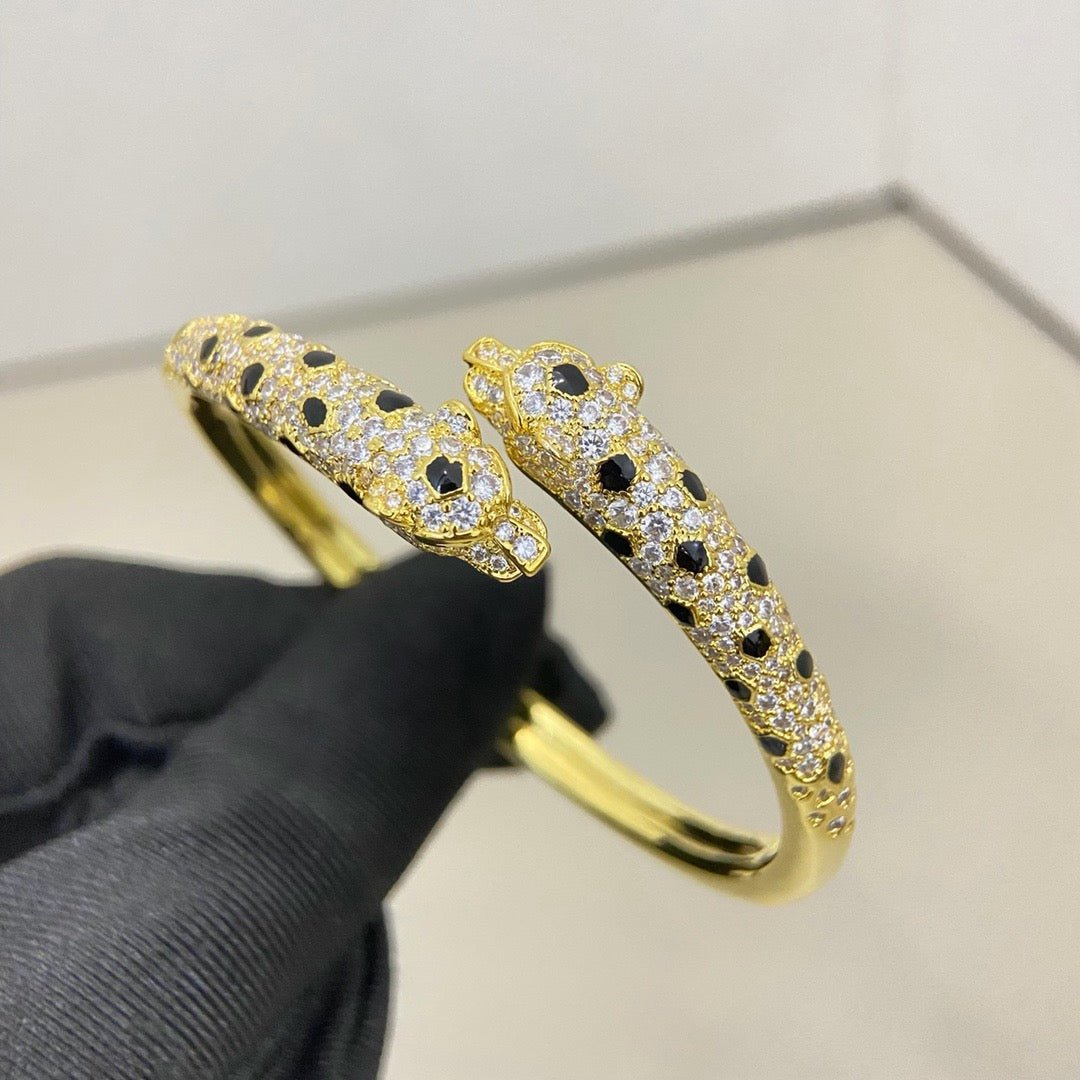 [Resenly Jewelry]PANTHERE DOUBLE HEADED HALF DIAMOND OPEN BRACELET