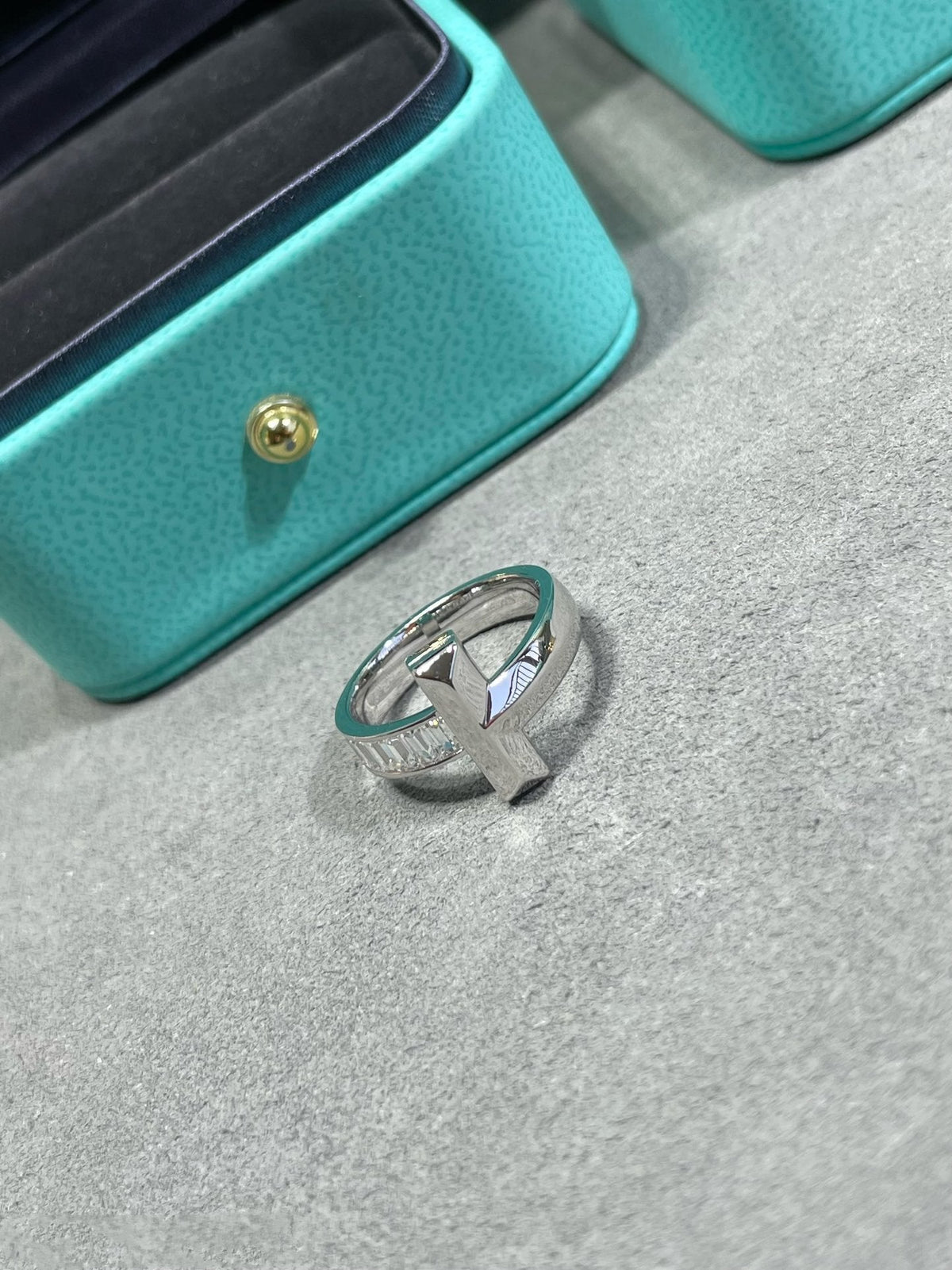 [Resenly Jewelry]T1 WIDE 4.5MM DIAMOND RING