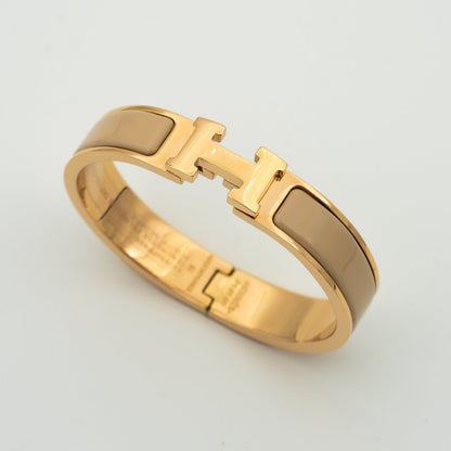 [Resenly Jewelry]H GREY BRACELET