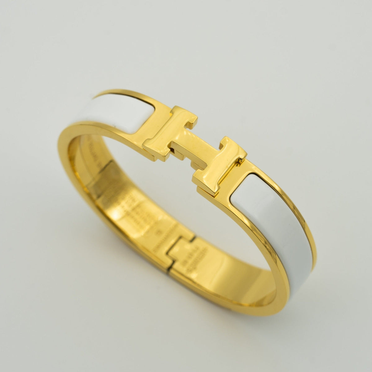 [Resenly Jewelry]H WHITE BRACELET