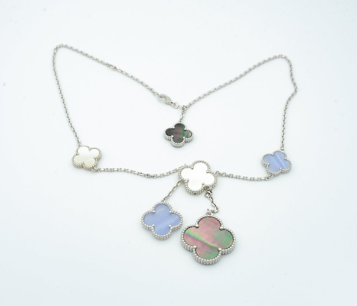 [Resenly Jewelry]CLOVER MOP CHALCEDONY NECKLACE SILVER 6 MOTIF