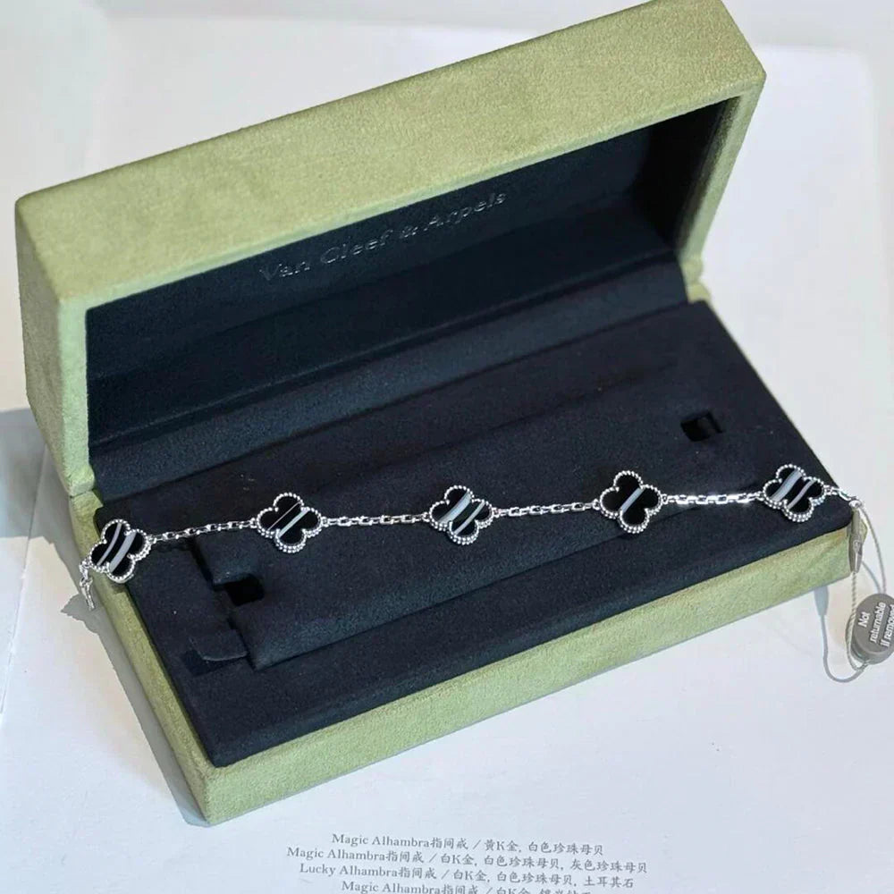 [Resenly Jewelry] CLOVER 5 MOTIF PULSAR STONE BRACELET COLLECTION