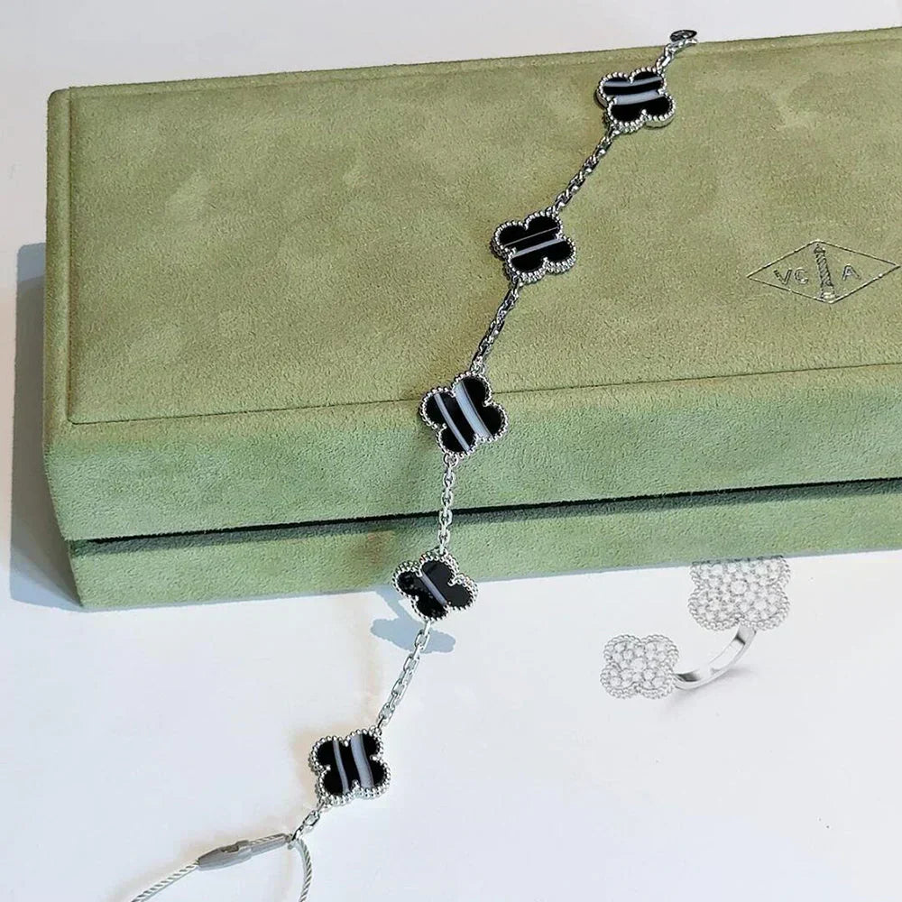 [Resenly Jewelry] CLOVER 5 MOTIF PULSAR STONE BRACELET COLLECTION