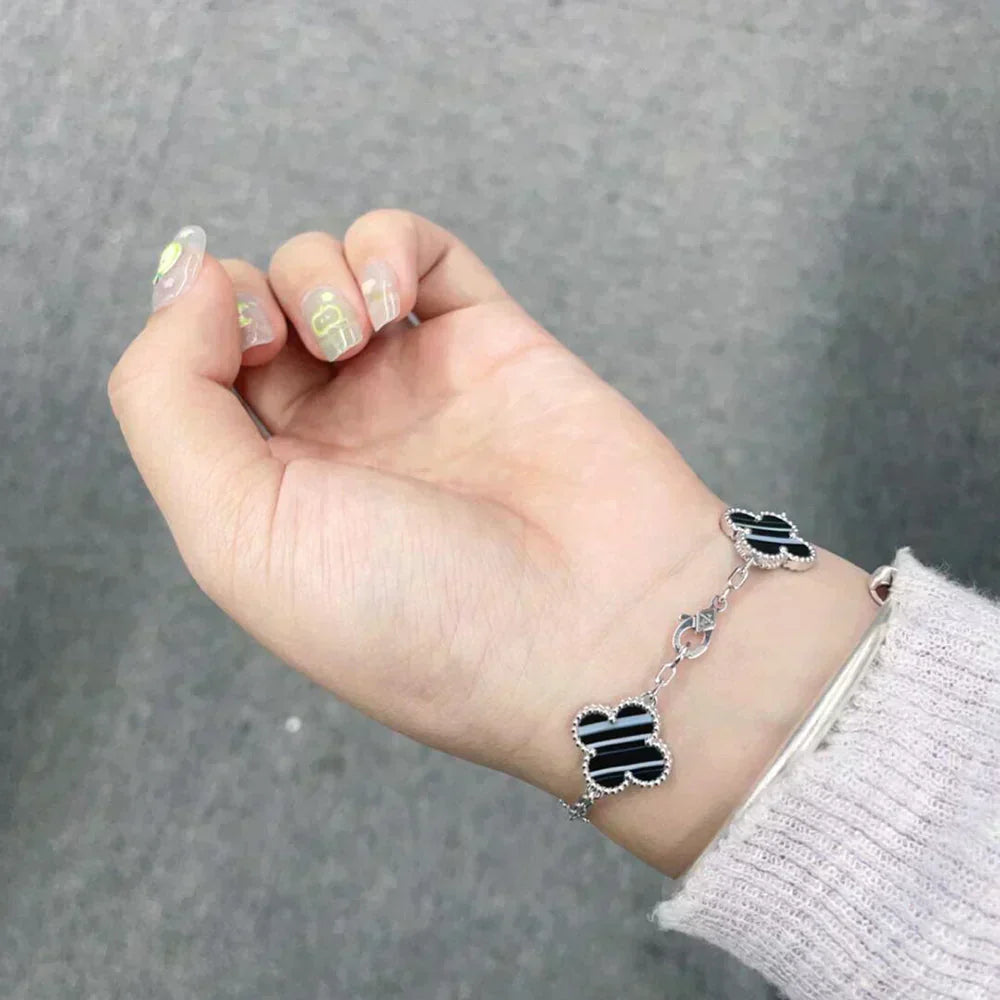 [Resenly Jewelry] CLOVER 5 MOTIF PULSAR STONE BRACELET COLLECTION
