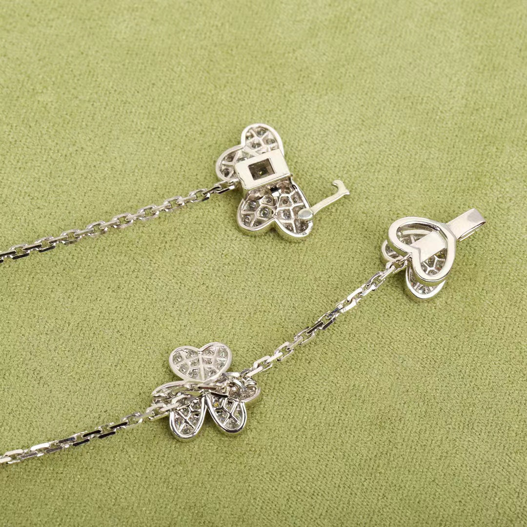 [Resenly Jewelry]FRIVOLE SILVER 9 FLOWERS NECKLACE