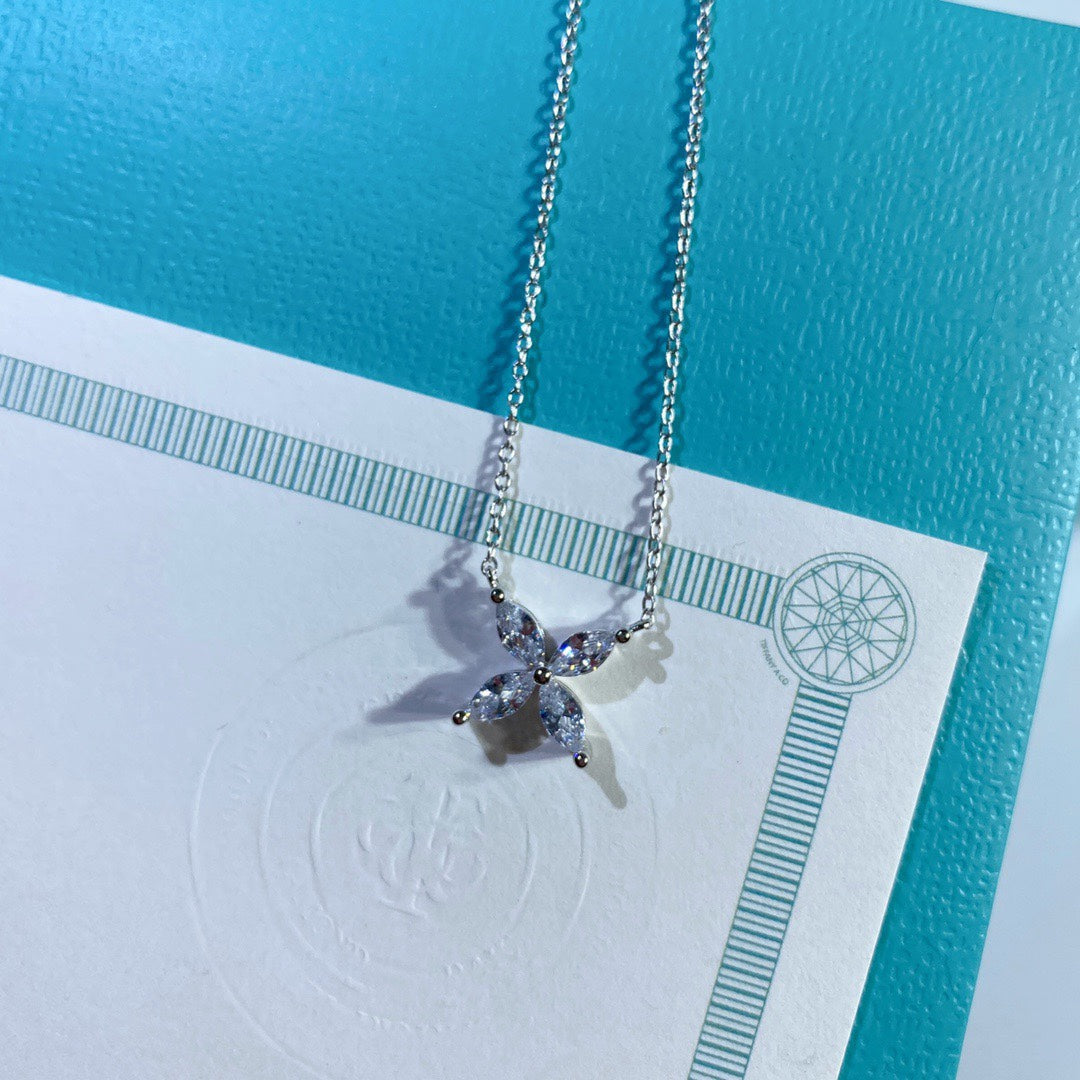 [Resenly Jewelry]PLATINUM AND DIAMOND VICTORIA PENDANT NECKLACE