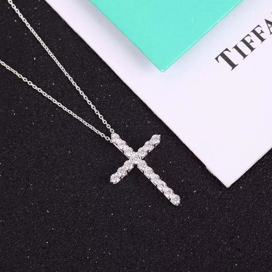 [Resenly Jewelry]MOISSANITE STONE CROSS PENDANT NECKLACE SIMULATED DIAMOND CROSS CHOKER