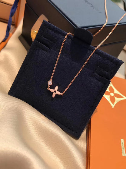 [Resenly Jewelry]BLOSSOM PENDANT PINK GOLD AND DIAMOND