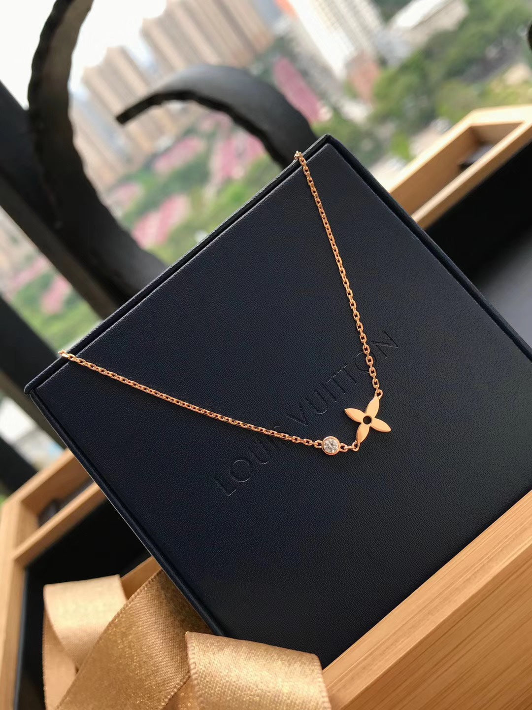 [Resenly Jewelry]BLOSSOM PENDANT PINK GOLD AND DIAMOND