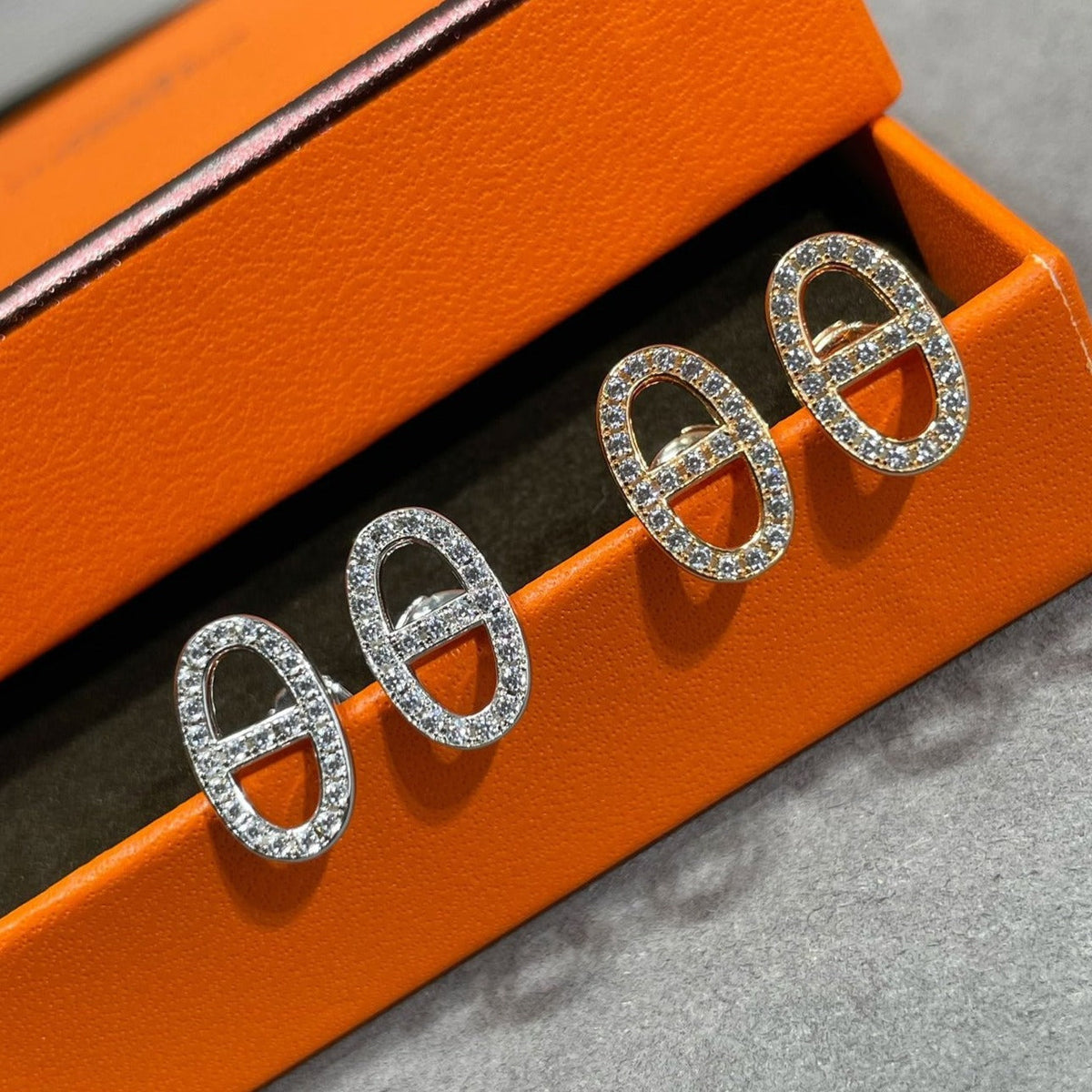 [Resenly Jewelry]HM FULL DIAMOND PIG NOSE STUD EARRINGS