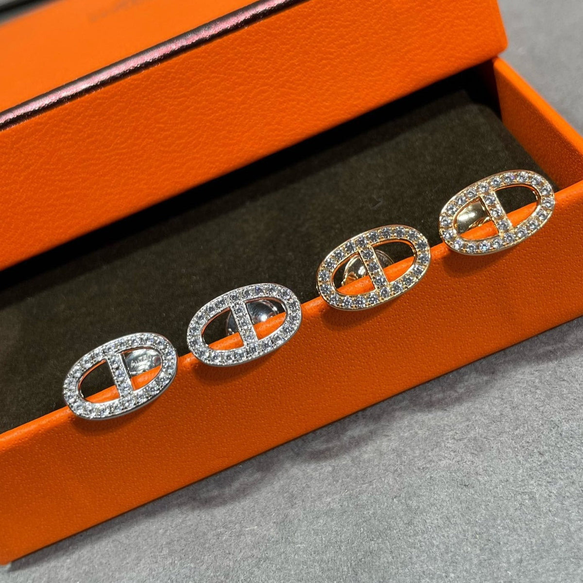 [Resenly Jewelry]HM FULL DIAMOND PIG NOSE STUD EARRINGS