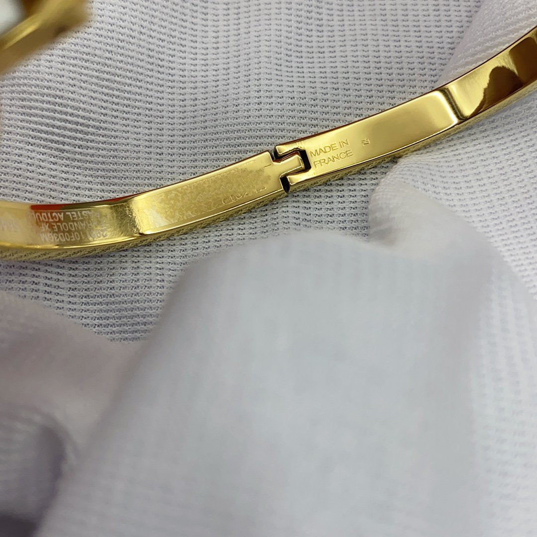[Resenly Jewelry]CLASSIC HM CLIC WHITE 8MM ENAMEL BRACELET