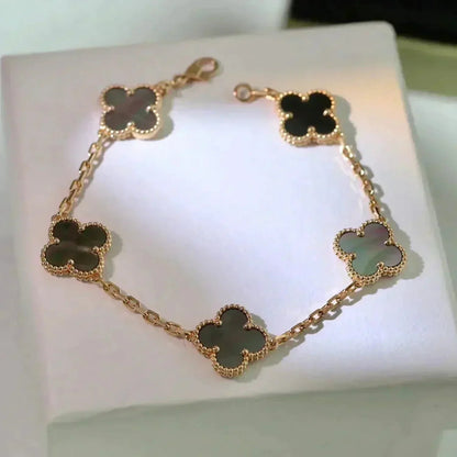 [Resenly Jewelry] CLOVER 5 MOTIF GRAY MOP BRACELET COLLECTION