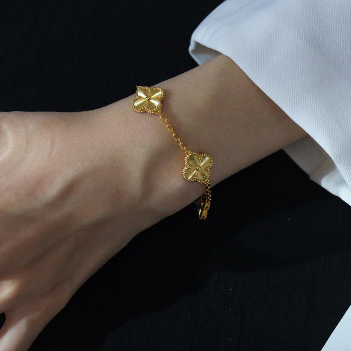 [Resenly Jewelry] CLOVER 5 MOTIF LASER BRACELET COLLECTION