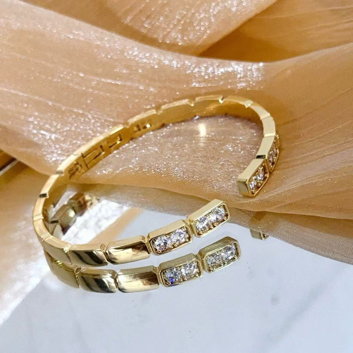 [Resenly Jewelry]LOVE DIAMOND OPEN  BRACELET