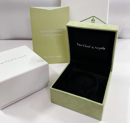 [Resenly Jewelry]CLOVER 15MM LASER NECKLACE AND BOX