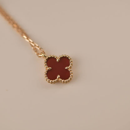 [Resenly Jewelry]CLOVER MINI 9.5MM WHITE CARNELIANS NECKLACE